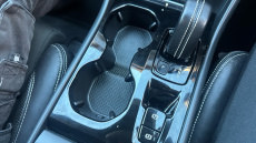 Volvo Xc40 1.5 T3 [163] R DESIGN 5dr Geartronic Petrol Estate